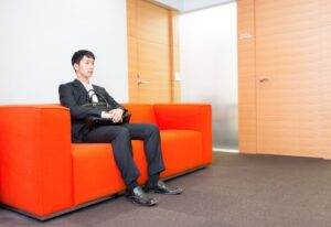 「来訪」と「訪問」の違いについて解説！対義語や類義語もご紹介