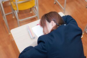 「疲弊」の意味と使い方・例文5コ・「疲労」との違い