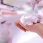 中学生の肌を綺麗にする方法は？荒れてしまう原因やスキンケアを解説