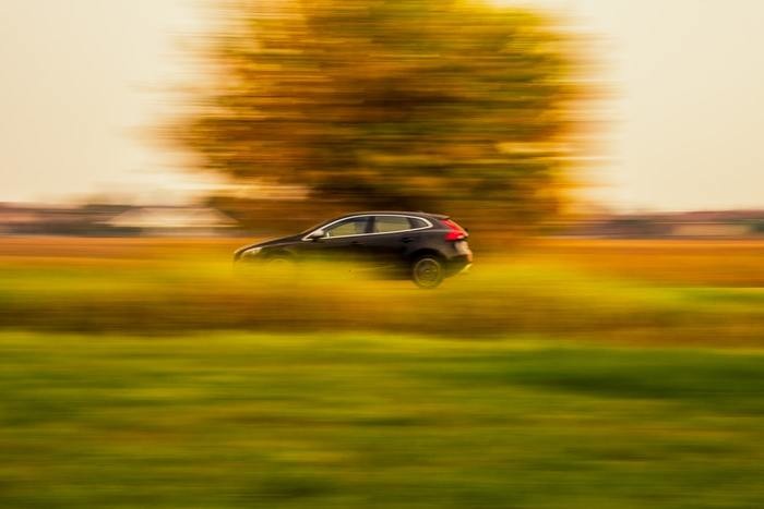 スイスに移住するには？移住後の仕事の探し方・ 生活費用