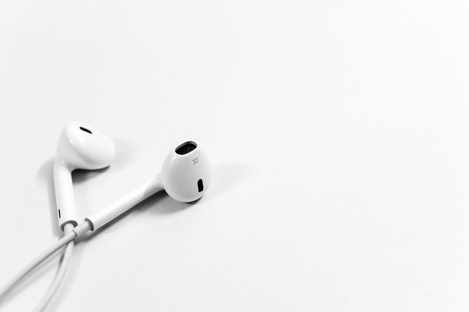iPhone純正イヤホンが買えるコンビニは？価格や気を付けることも紹介