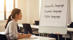 ホワイトボードに「尊敬語」「謙譲語」「丁寧語」と書かれ、 それを見ながらメモを取る若手社員。 背景は研修室。明るい光、学びの雰囲気。フォトリアル構図。